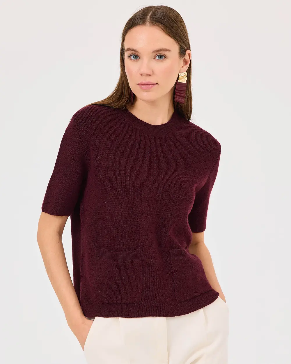 Round Neck Waist Length Sweater Blouse with Pockets