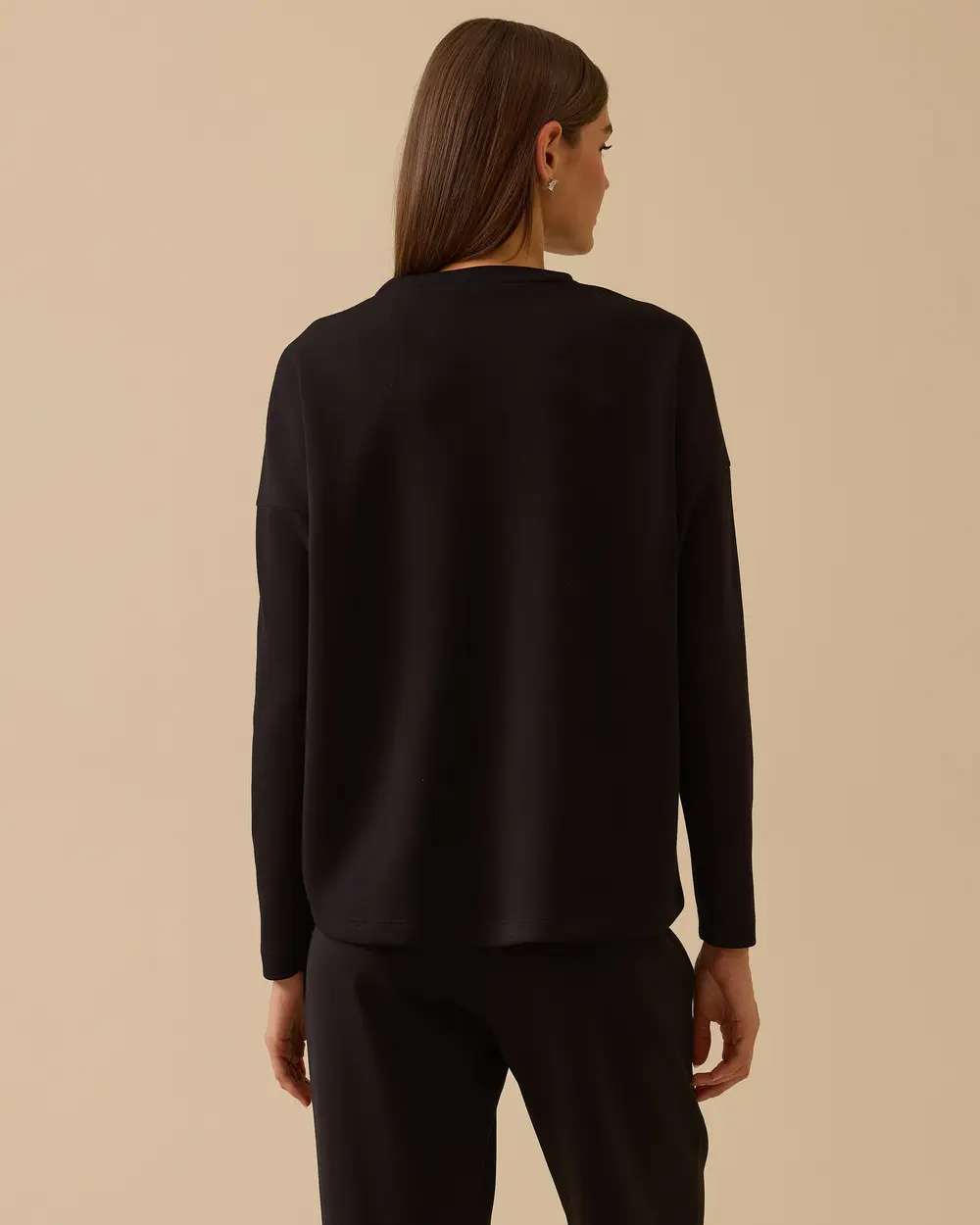 Taşlı Pencere Detaylı Büzgülü Bluz