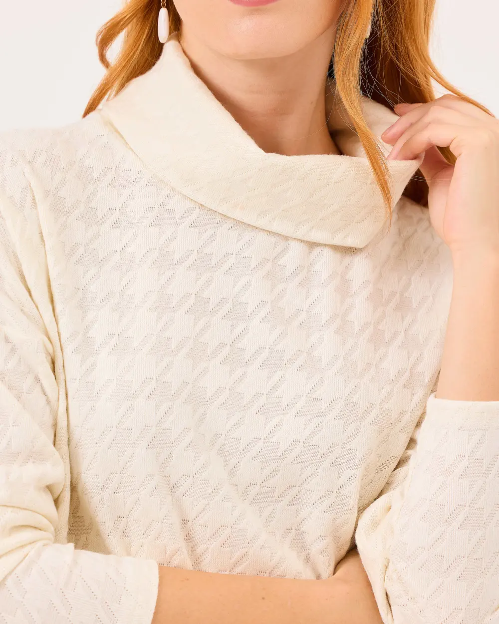 Patterned Full Turtleneck Blouse