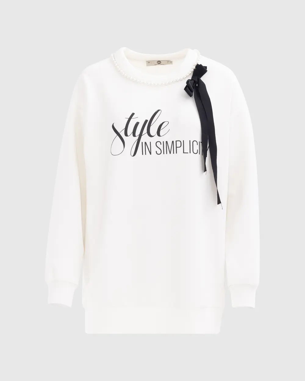 Printed Sweatshirt with Pearl Detailed Accessories