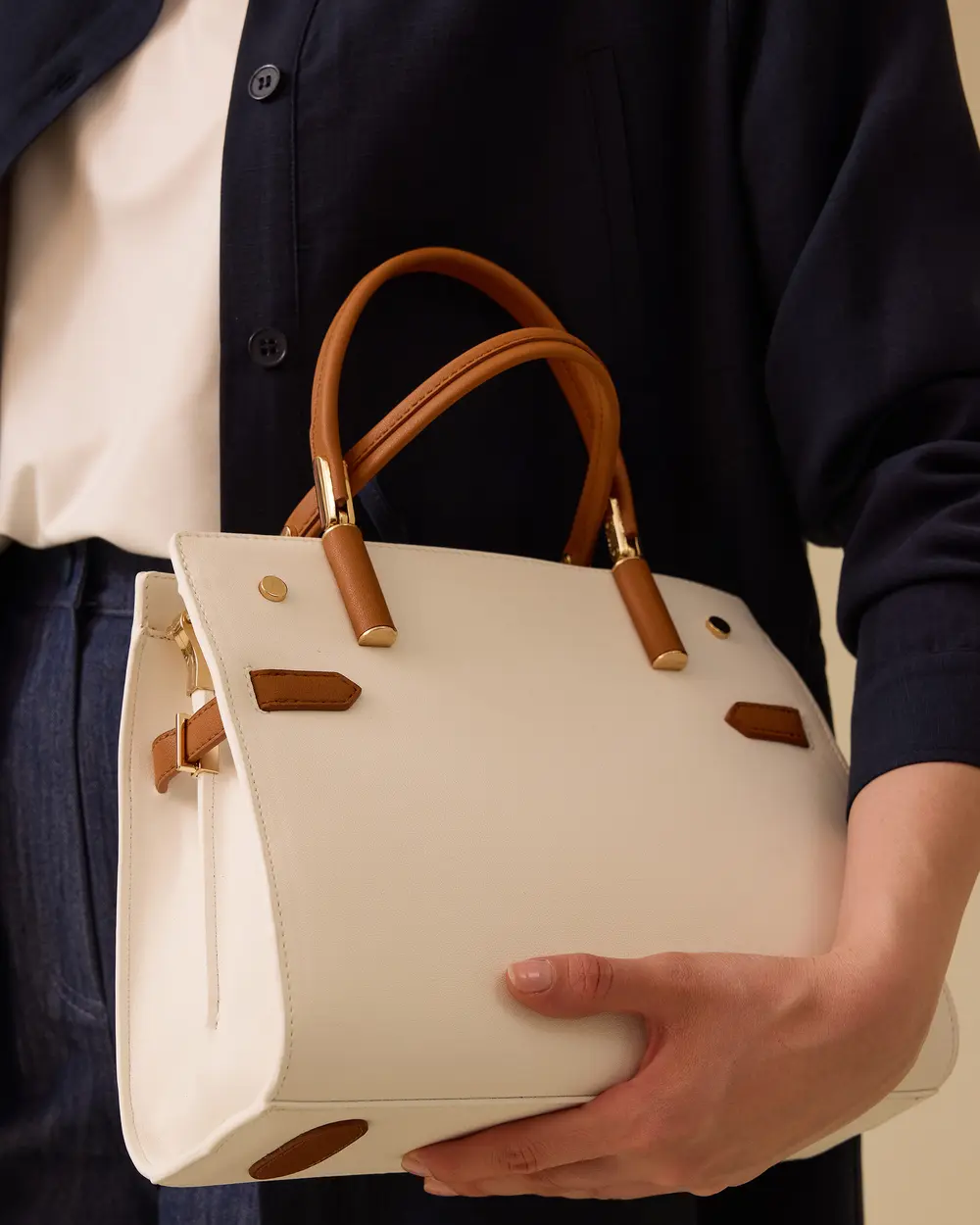 Suni Deri Klasik Omuz Çantası