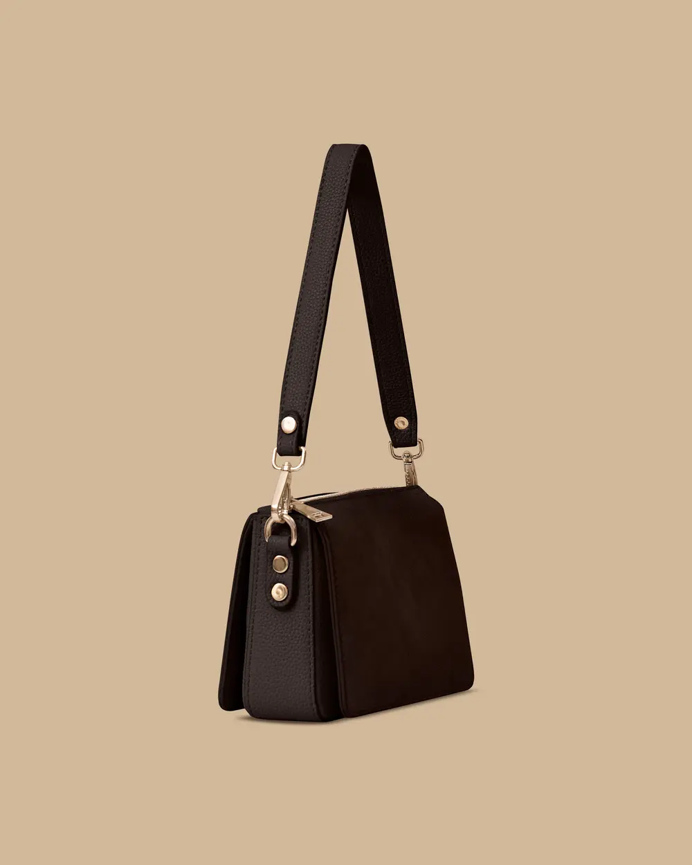 Fermuarlı Suni Deri Detaylı Çanta