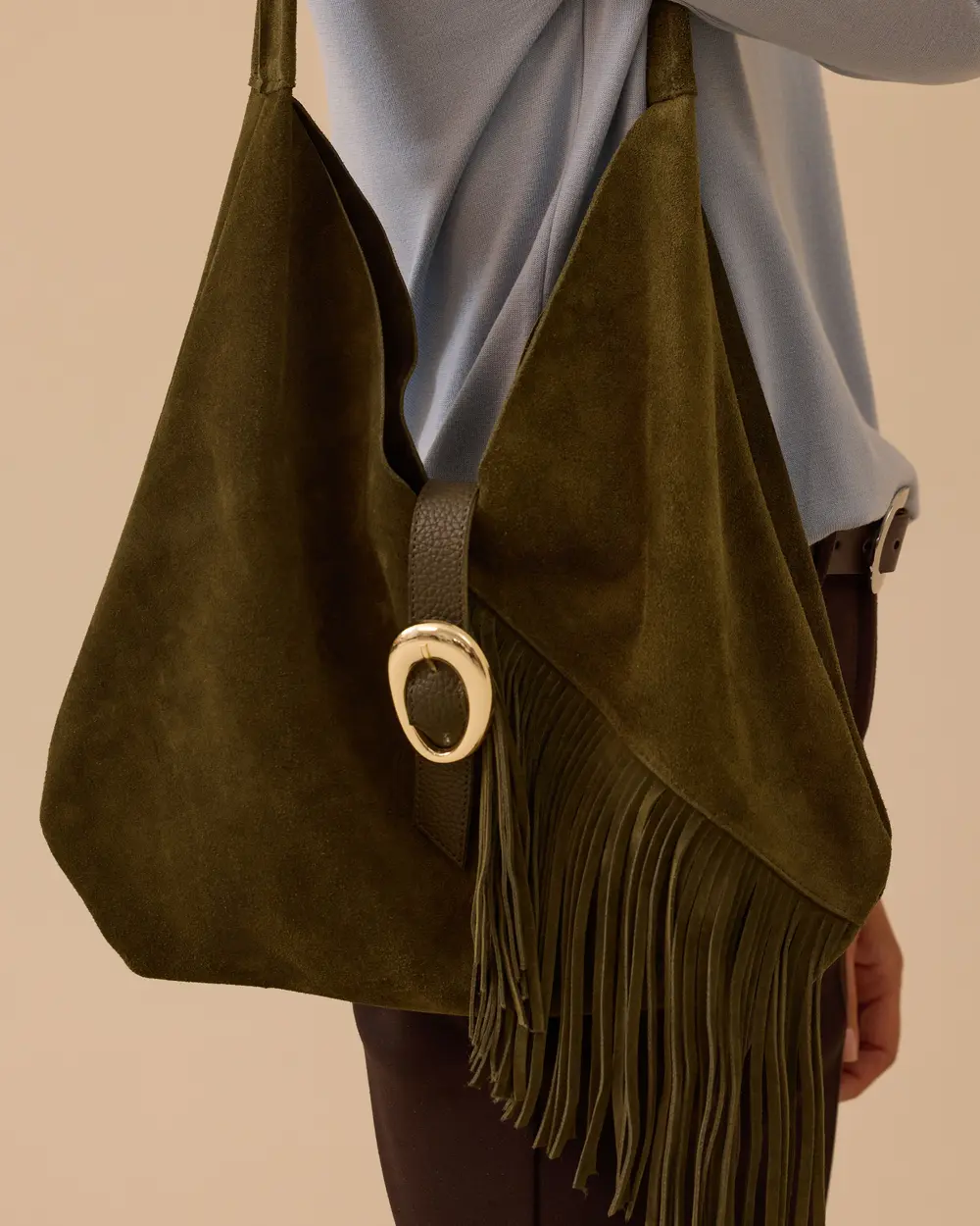 Püskül Detaylı Süet Çanta