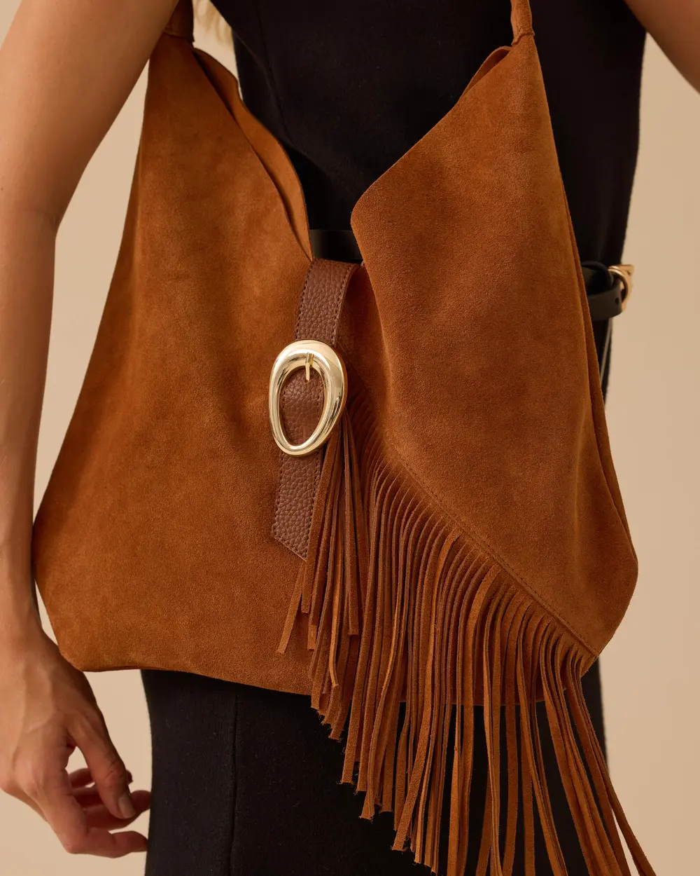 Püskül Detaylı Süet Çanta