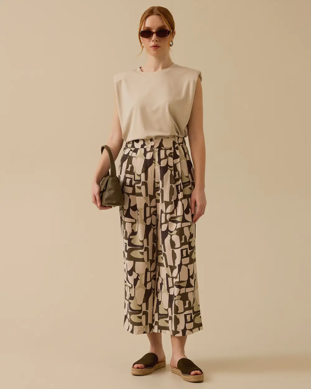 Desenli Geniş Paça Cepli Pantolon