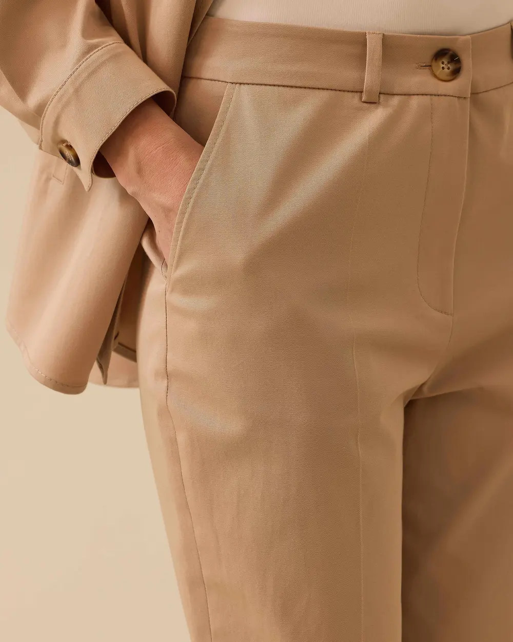 Cepli Düğmeli Bilek Boy Pantolon