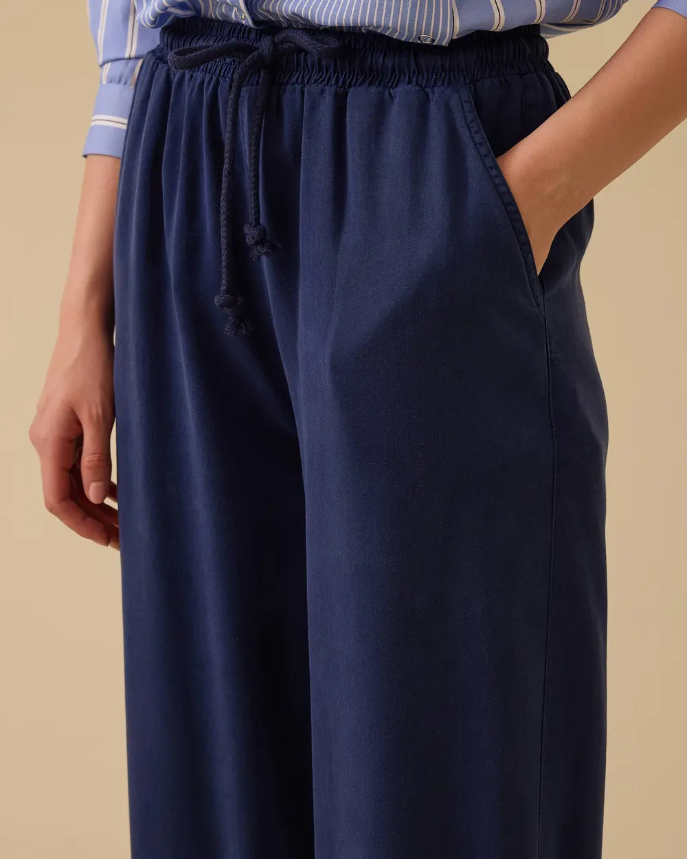 Bağcıklı Cepli Rahat Pantolon