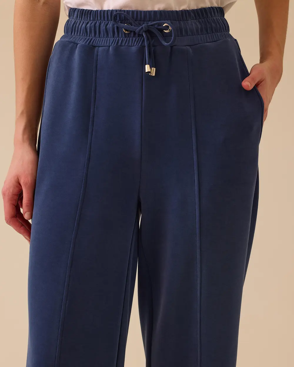 Ankle Length Trousers with Lace-up Stripe Detail