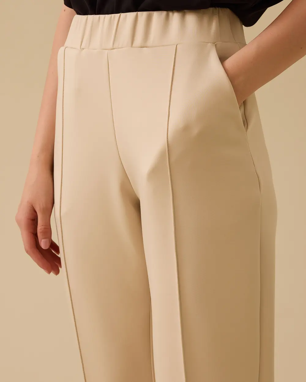 Cepli Şerit Detaylı Pantolon