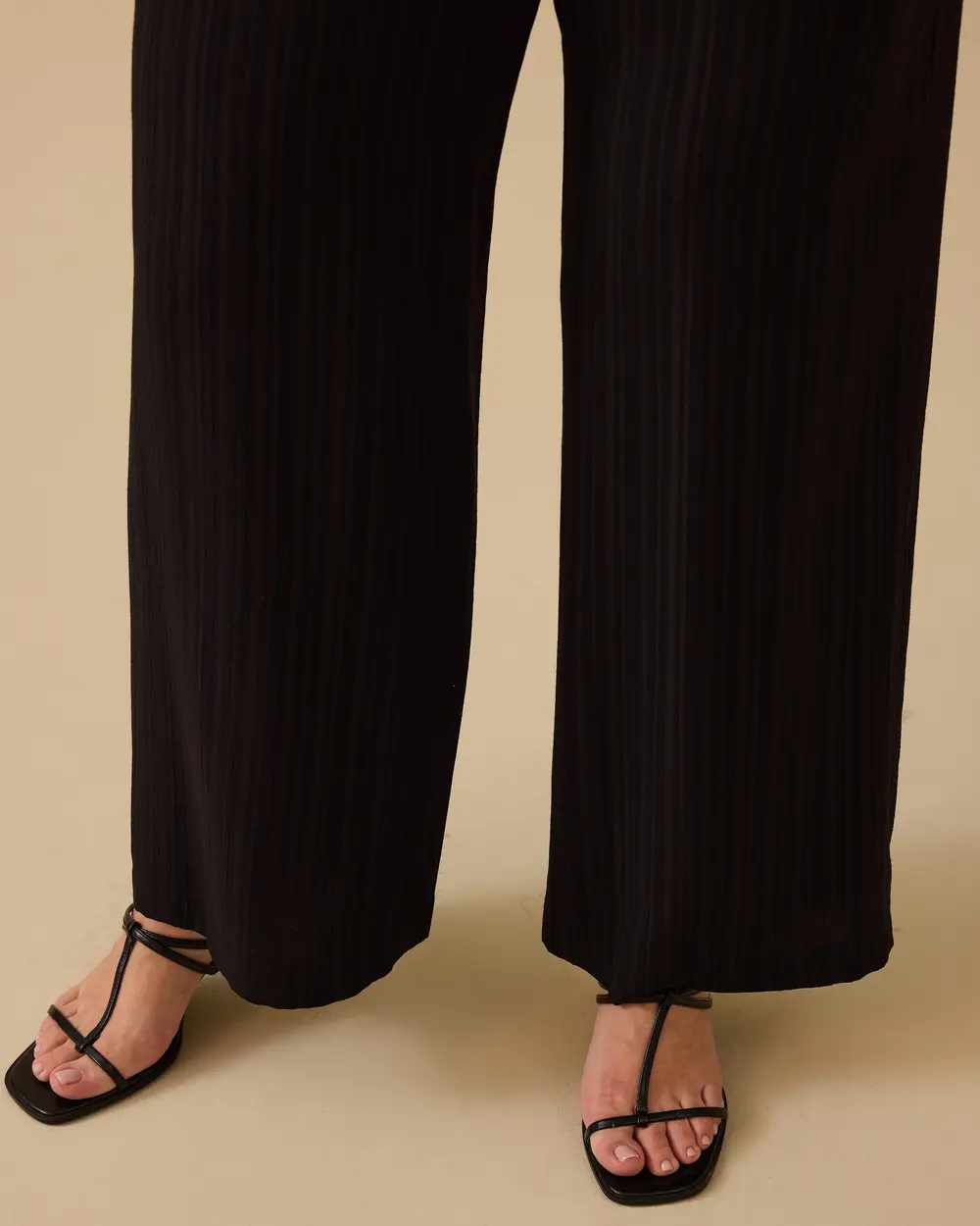 Büyük Beden Dokulu Geniş Paça Pantolon