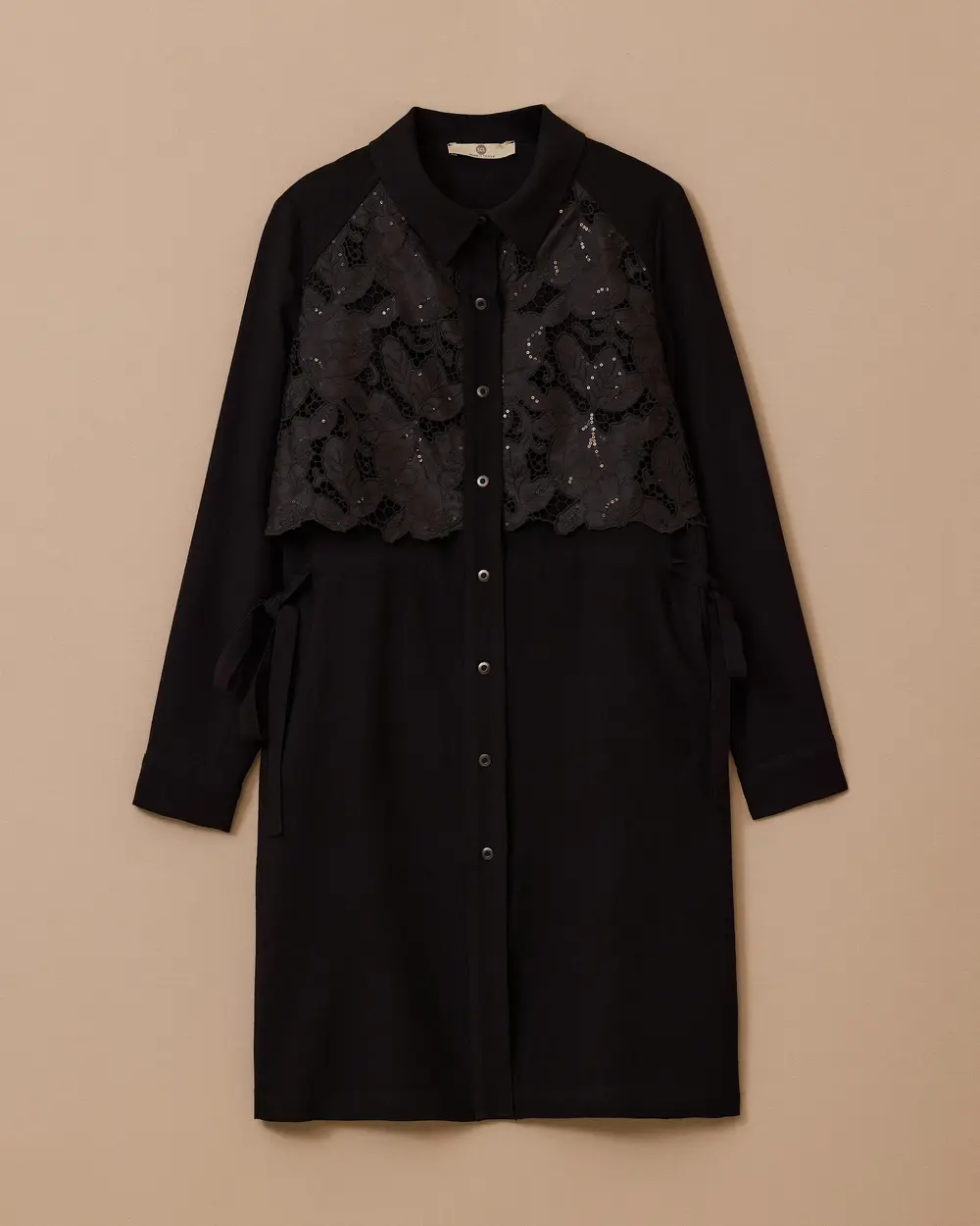 Dantel Garnili Beli Bağcıklı Cepli Tunik