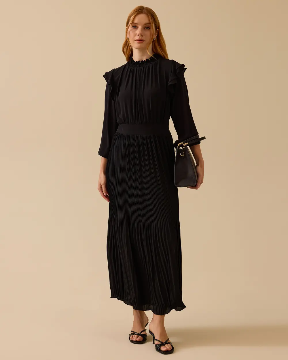 Fırfır Detaylı Pliseli Uzun Elbise