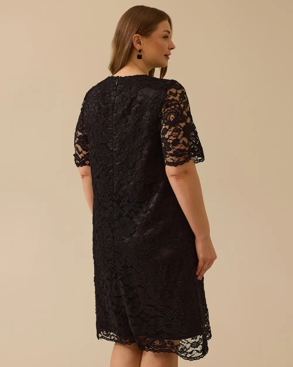 Plus Size Short Sleeve Lace Dress
