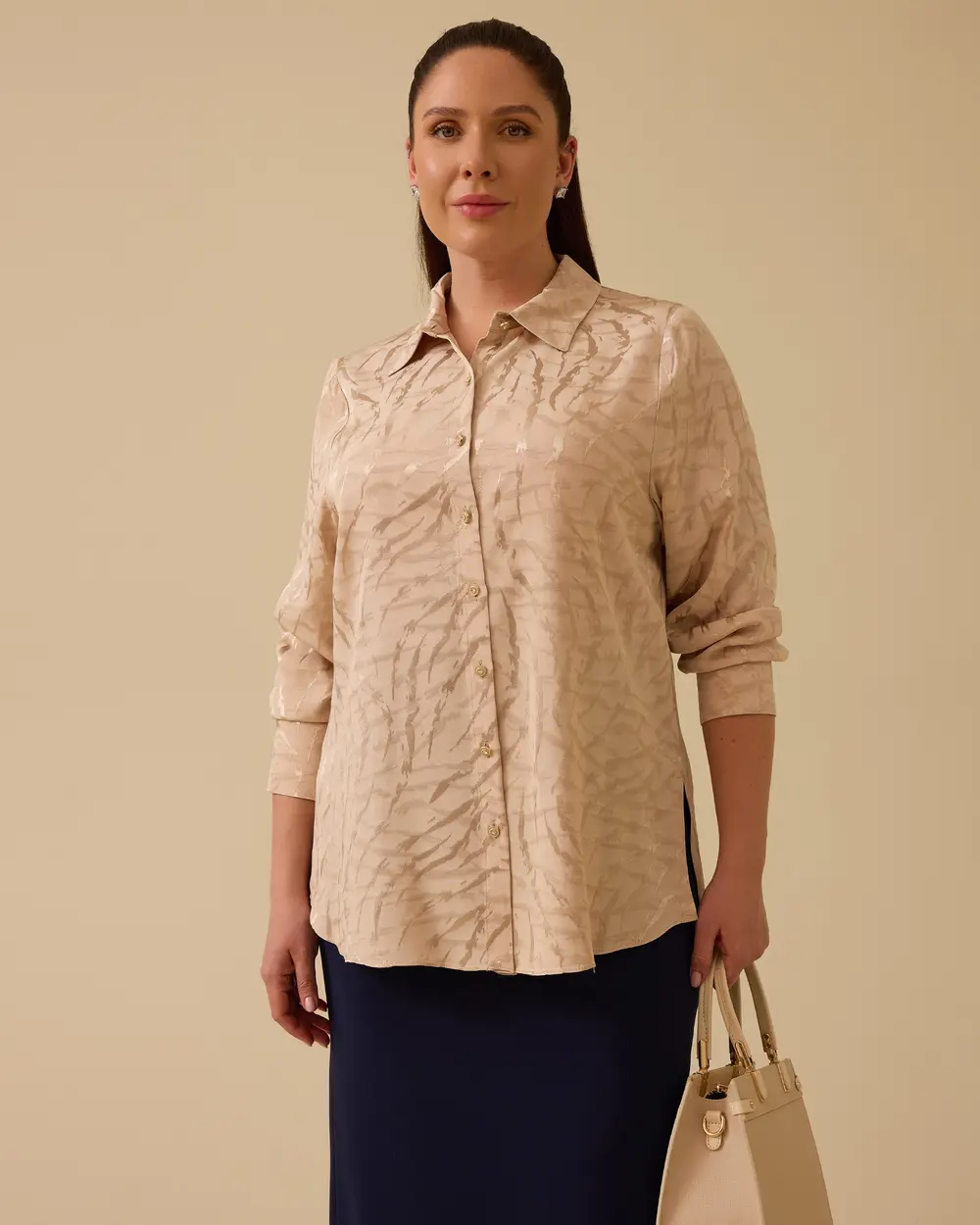 Plus Size Jacquard Button Down Shirt