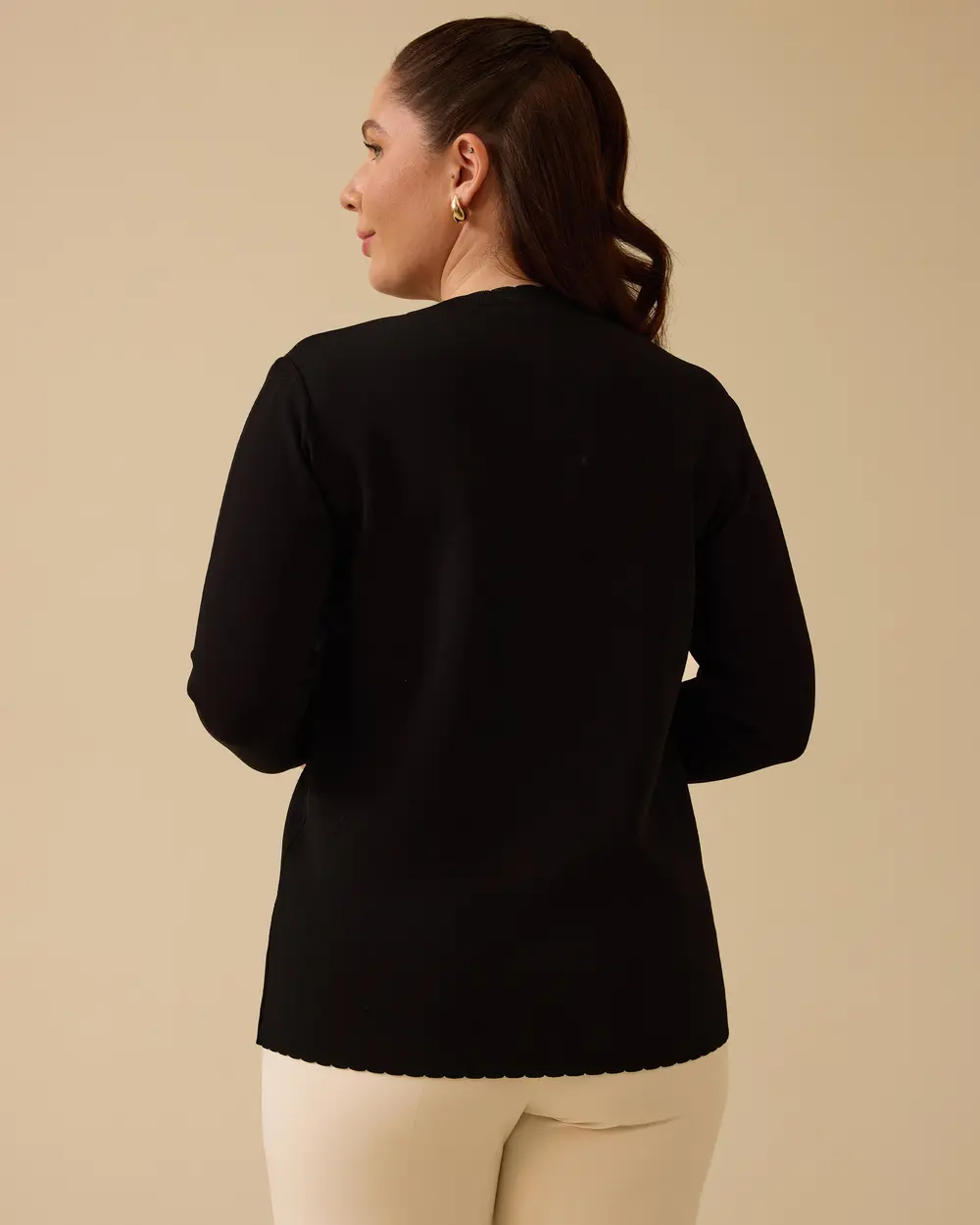 Plus Size Buttoned Cardigan