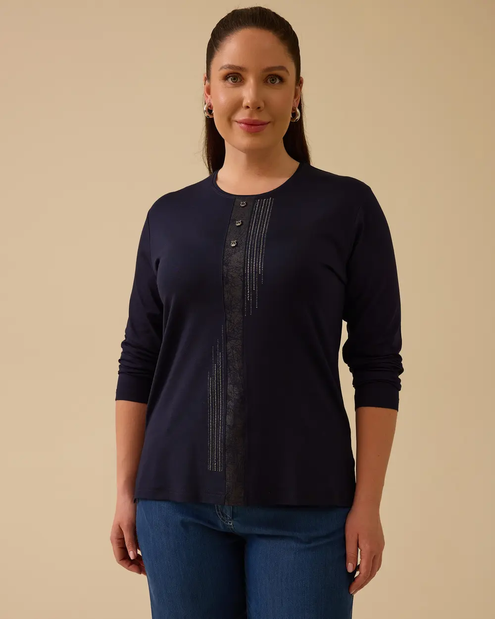 Büyük Beden Taş Detaylı Uzun Kollu Bluz