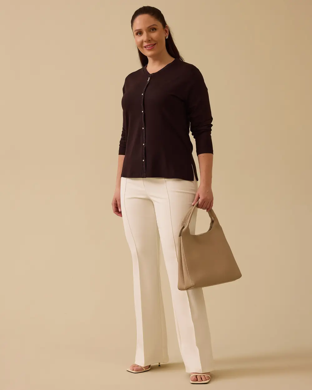 Büyük Beden V Yaka Taş Detaylı Bluz