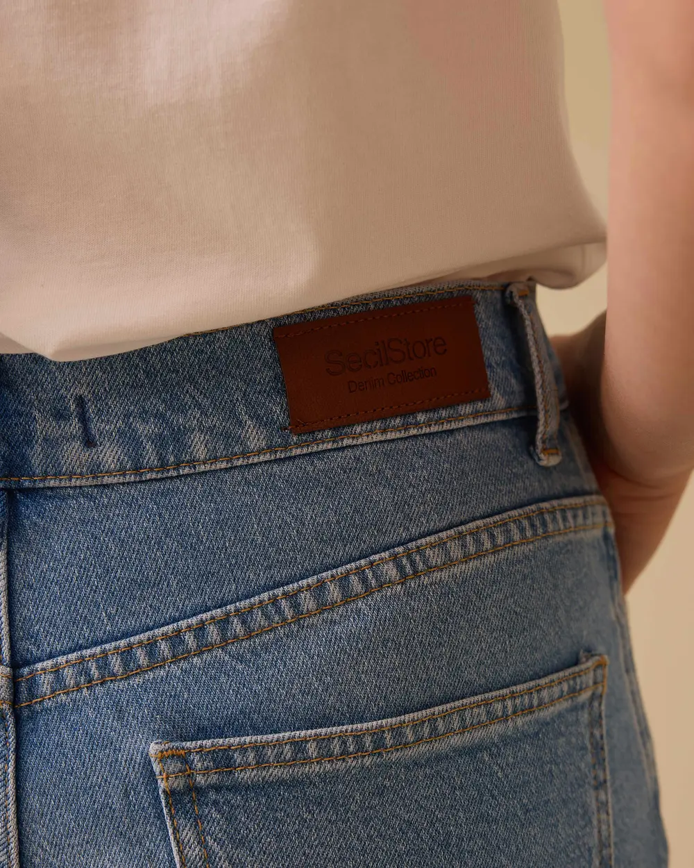 High Waist Buttoned Wide Leg Jean Pants