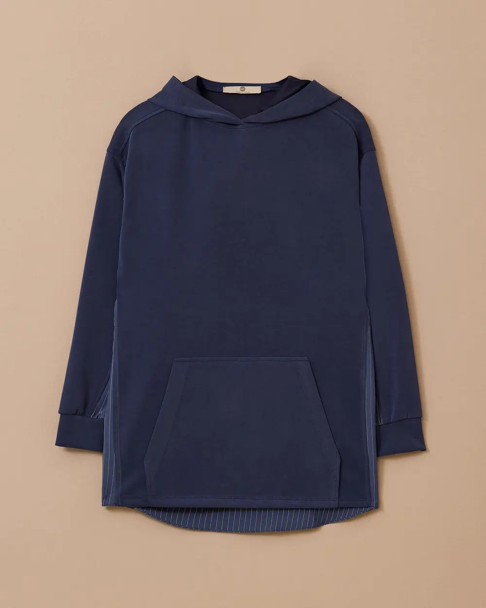 Çizgili Arka Detaylı Kapüşonlu Sweatshirt