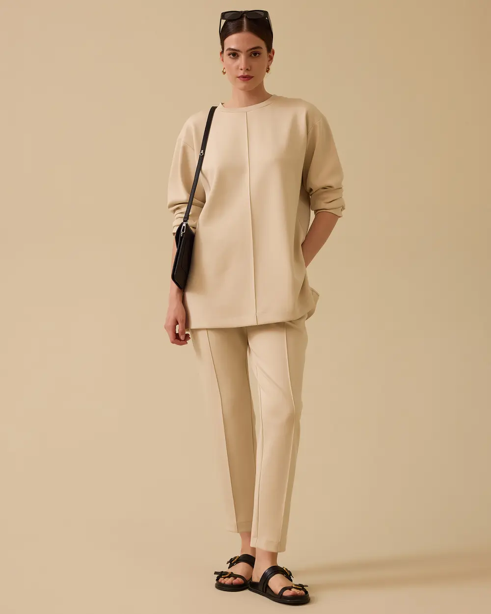 Şerit Detaylı Basic Sweatshirt