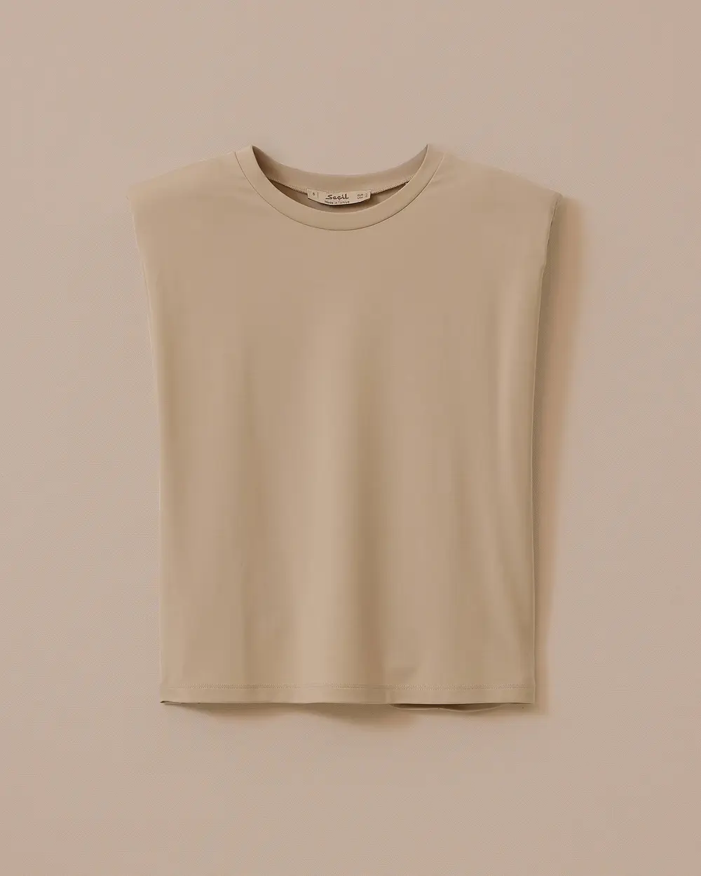 Vatkalı Kolsuz Yuvarlak Yaka Tişört