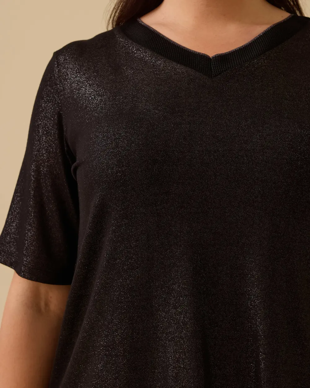 Plus Size V-Neck Shiny Textured T-Shirt