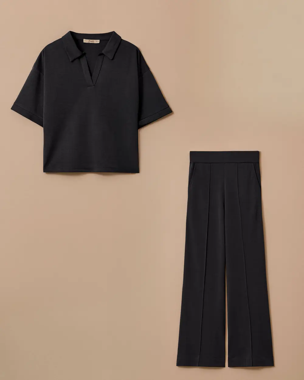 Polo Collar Relaxed Fit Suit