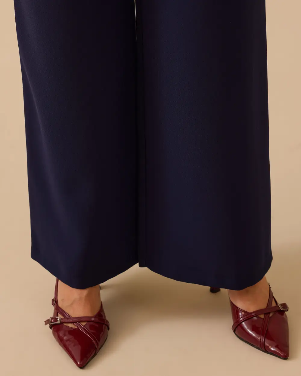 Elena Beli Lastikli Tek Pile Geniş Paça Pantolon