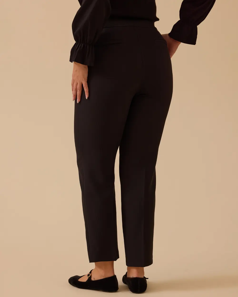 Ivy Beli Lastikli Bilek Boy Pantolon