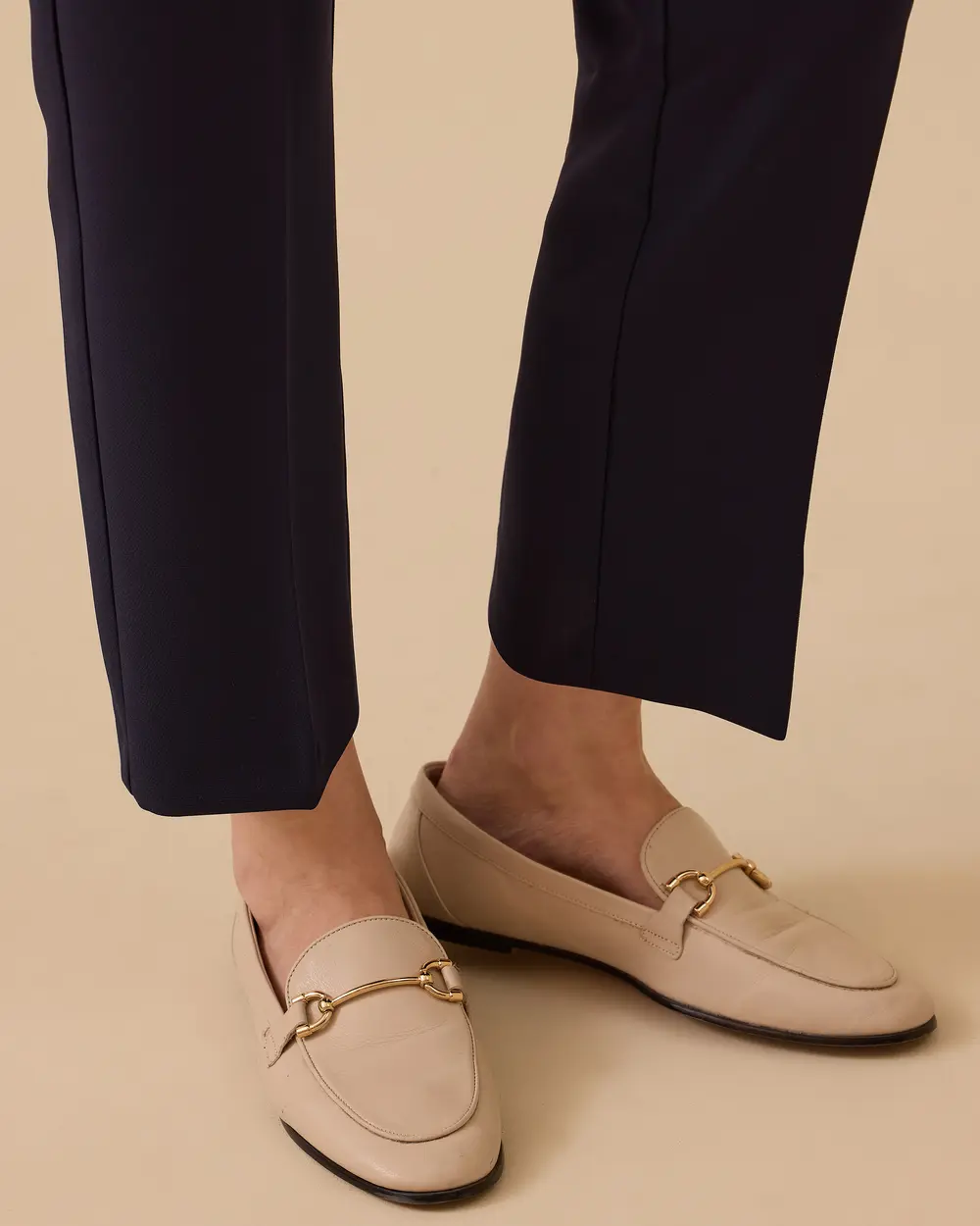 Ivy Beli Lastikli Bilek Boy Pantolon