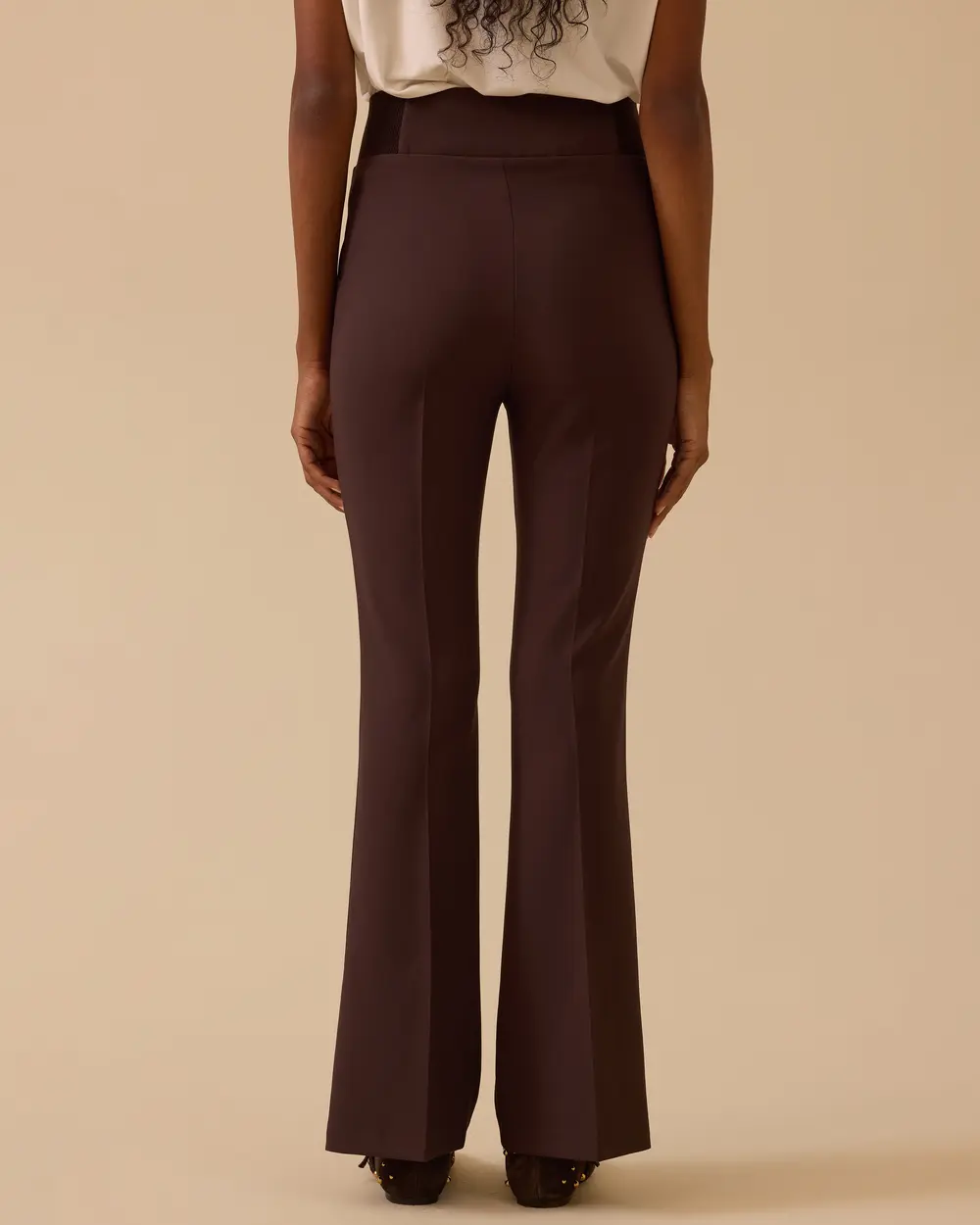 Çift Düğme Detaylı Yüksek Bel İspanyol Paça Pantolon