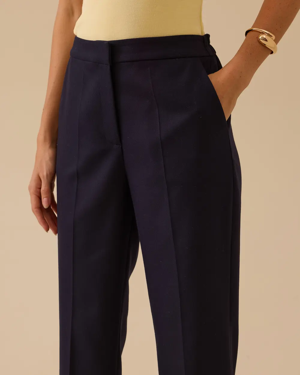 Klasik Kesim Düz Paça Bilek Boy Pantolon