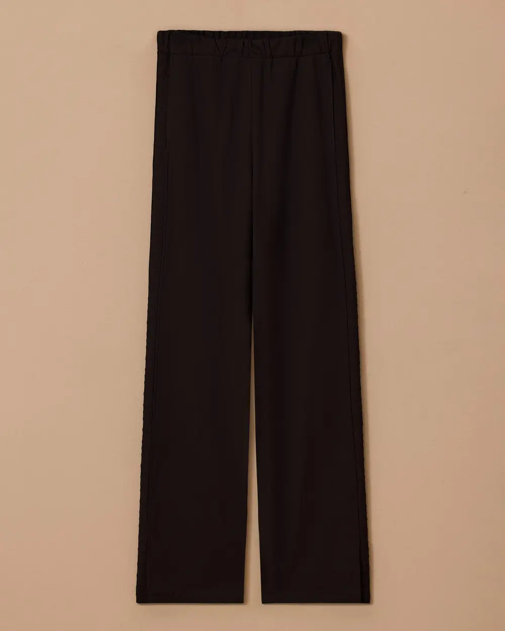 Yan Dokulu Yırtmaçlı Pantolon