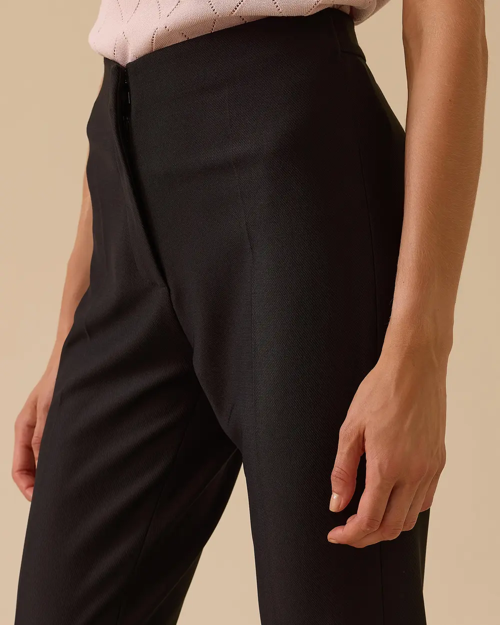 Yüksek Bel Paça Yırtmaçlı Tam Boy Pantolon