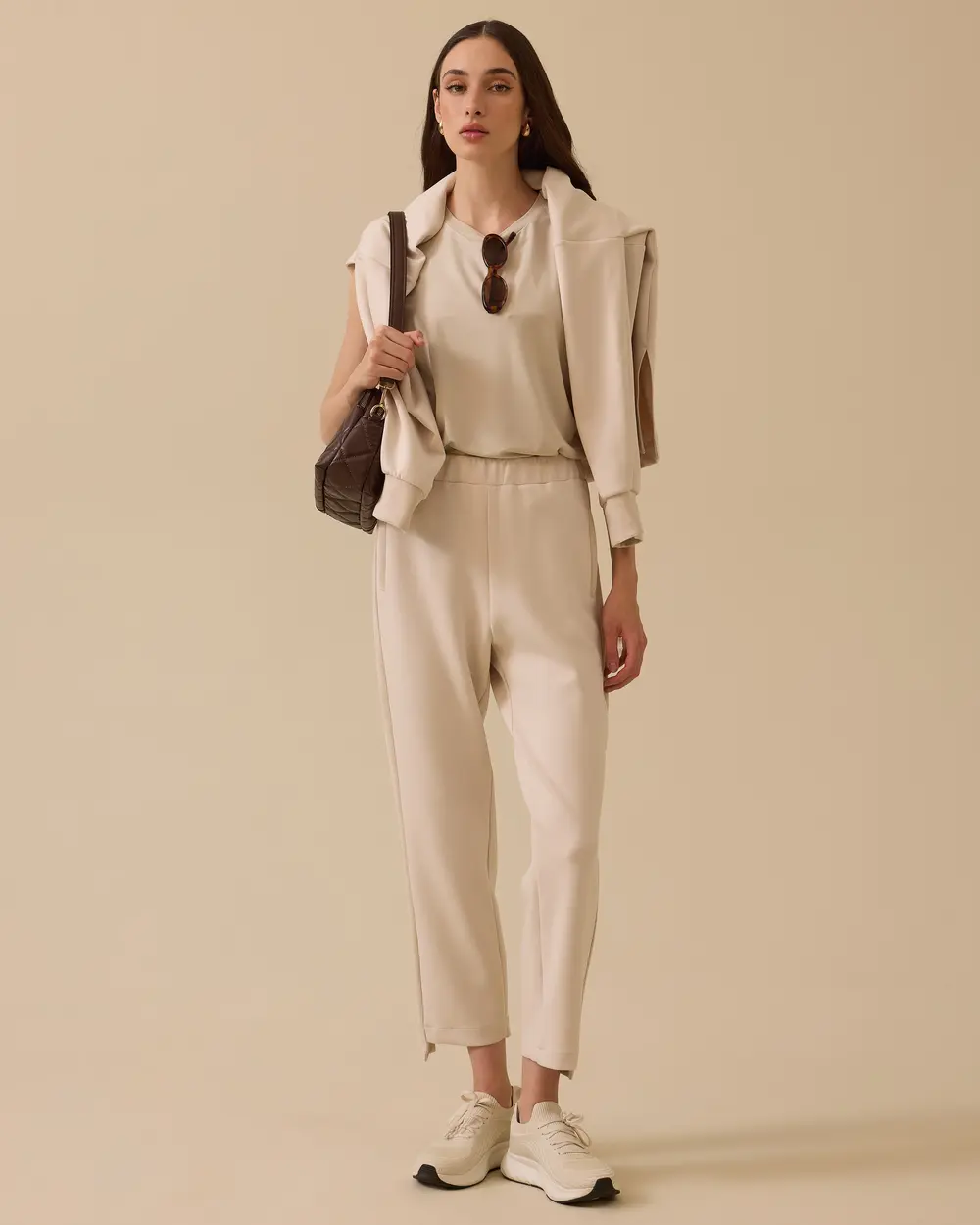 Elastik Bel Süet Detaylı Pantolon