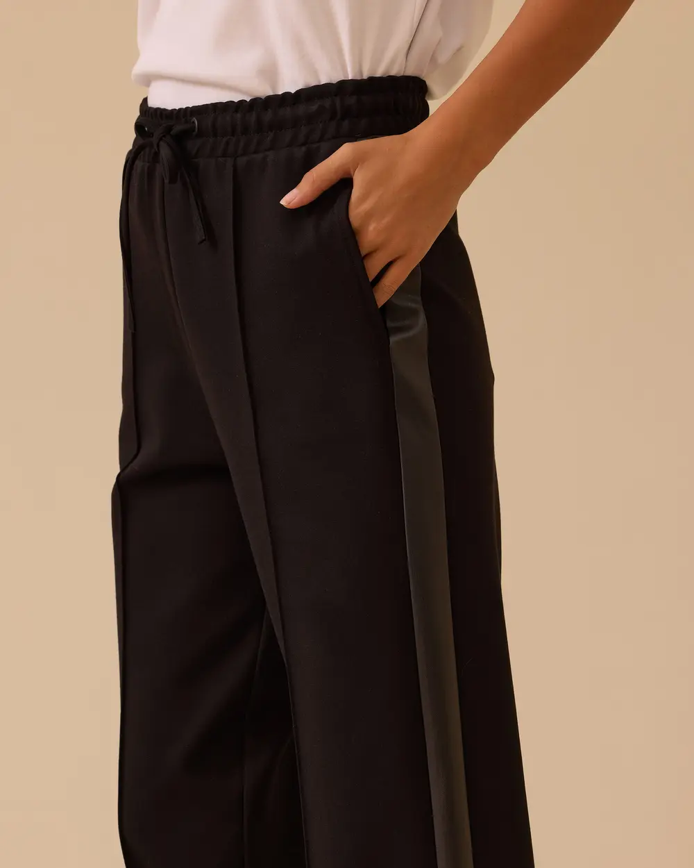 Suni Deri Biyeli Bol Paça Pantolon