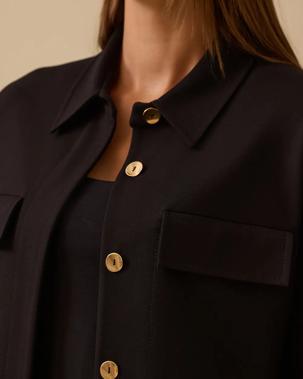 Düğmeli Cep Kapaklı Ceket