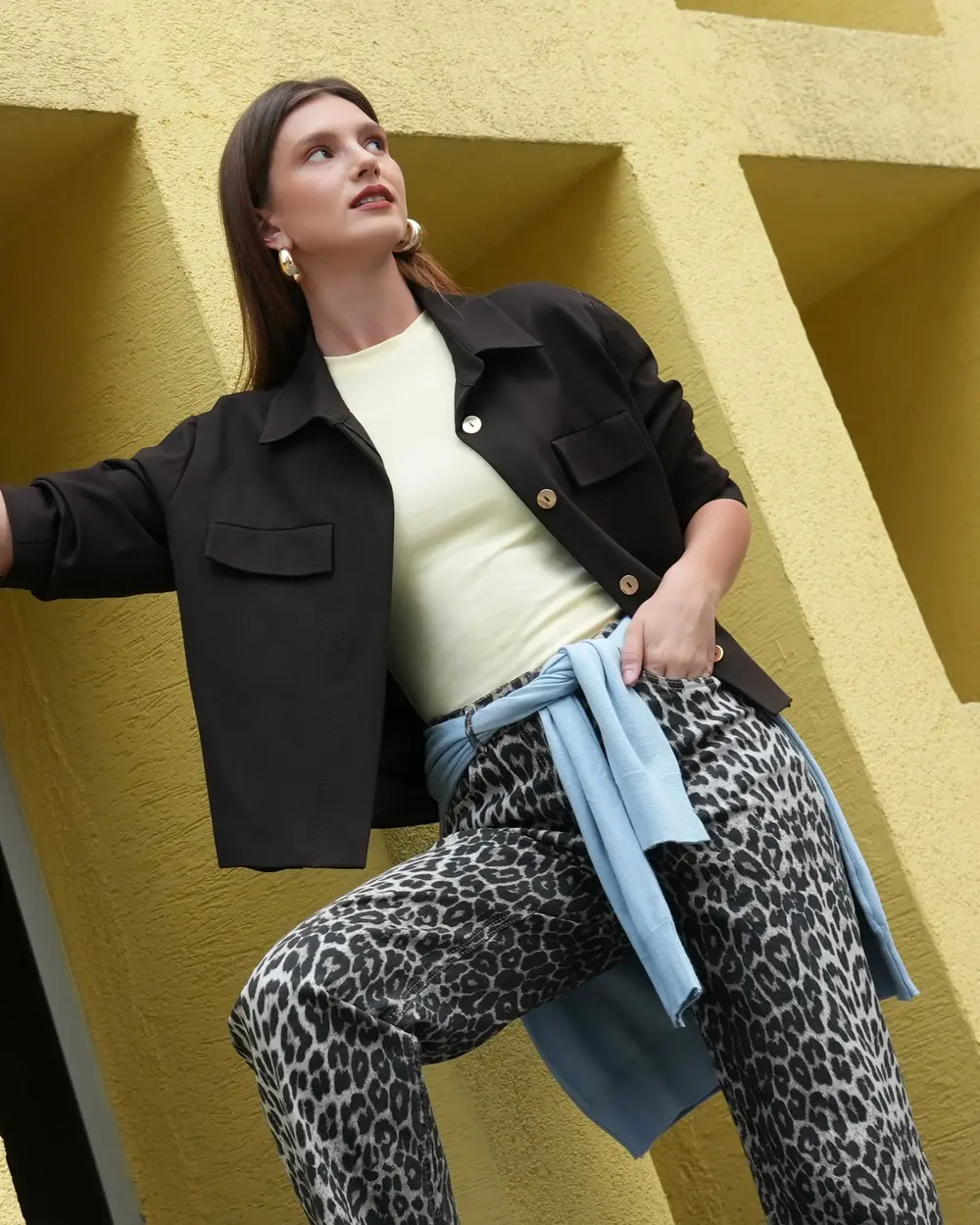 Düğmeli Cep Kapaklı Ceket