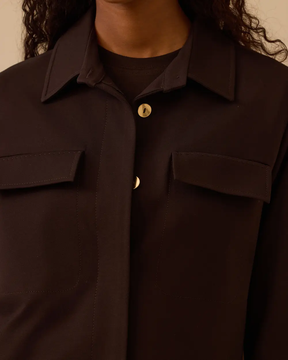 Düğmeli Cep Kapaklı Ceket