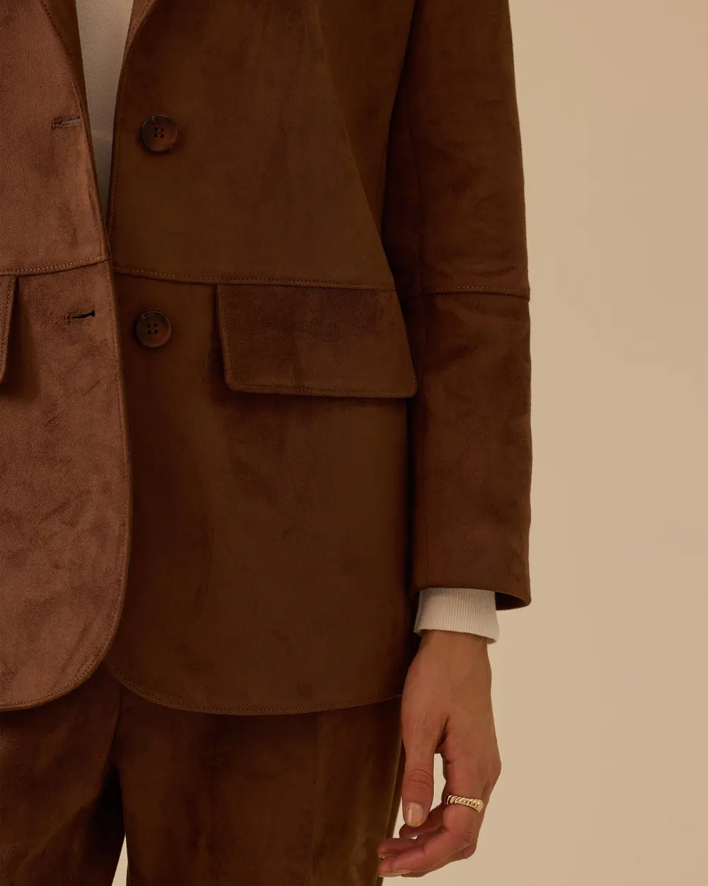 Çift Düğmeli Cep Kapaklı Süet Ceket