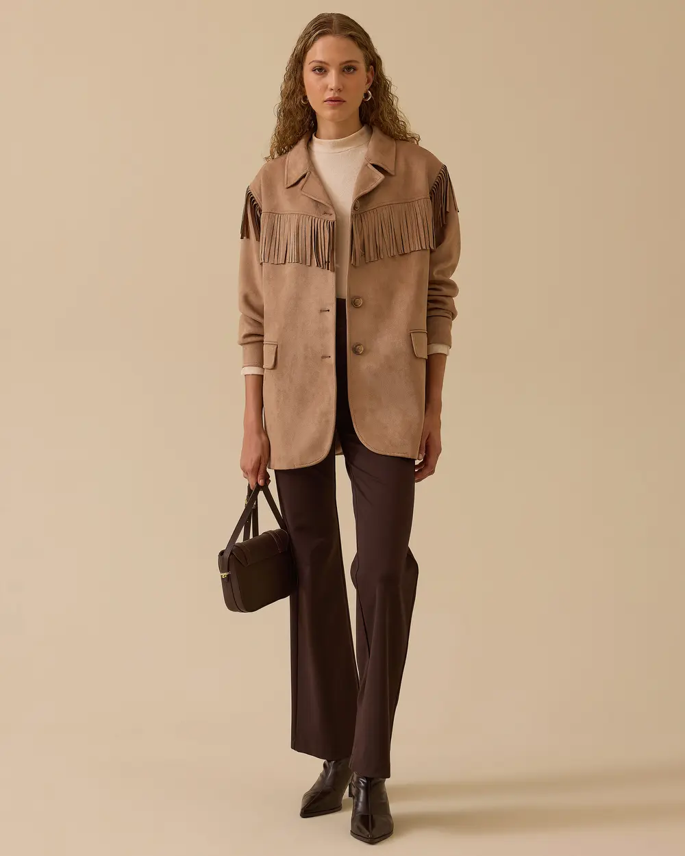 Püskül Detaylı Süet Ceket