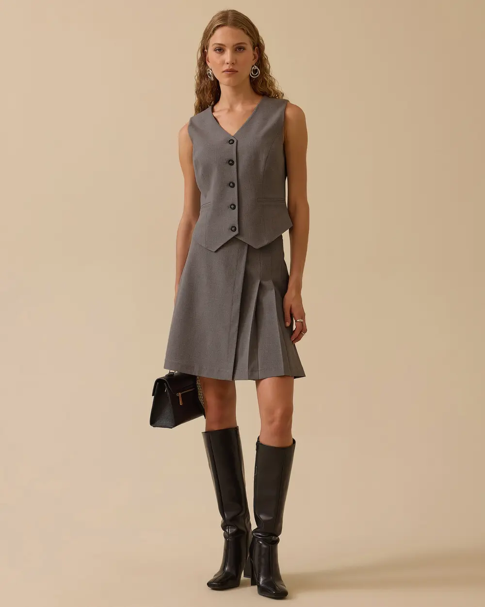 V Yaka Düğmeli Klasik Yelek