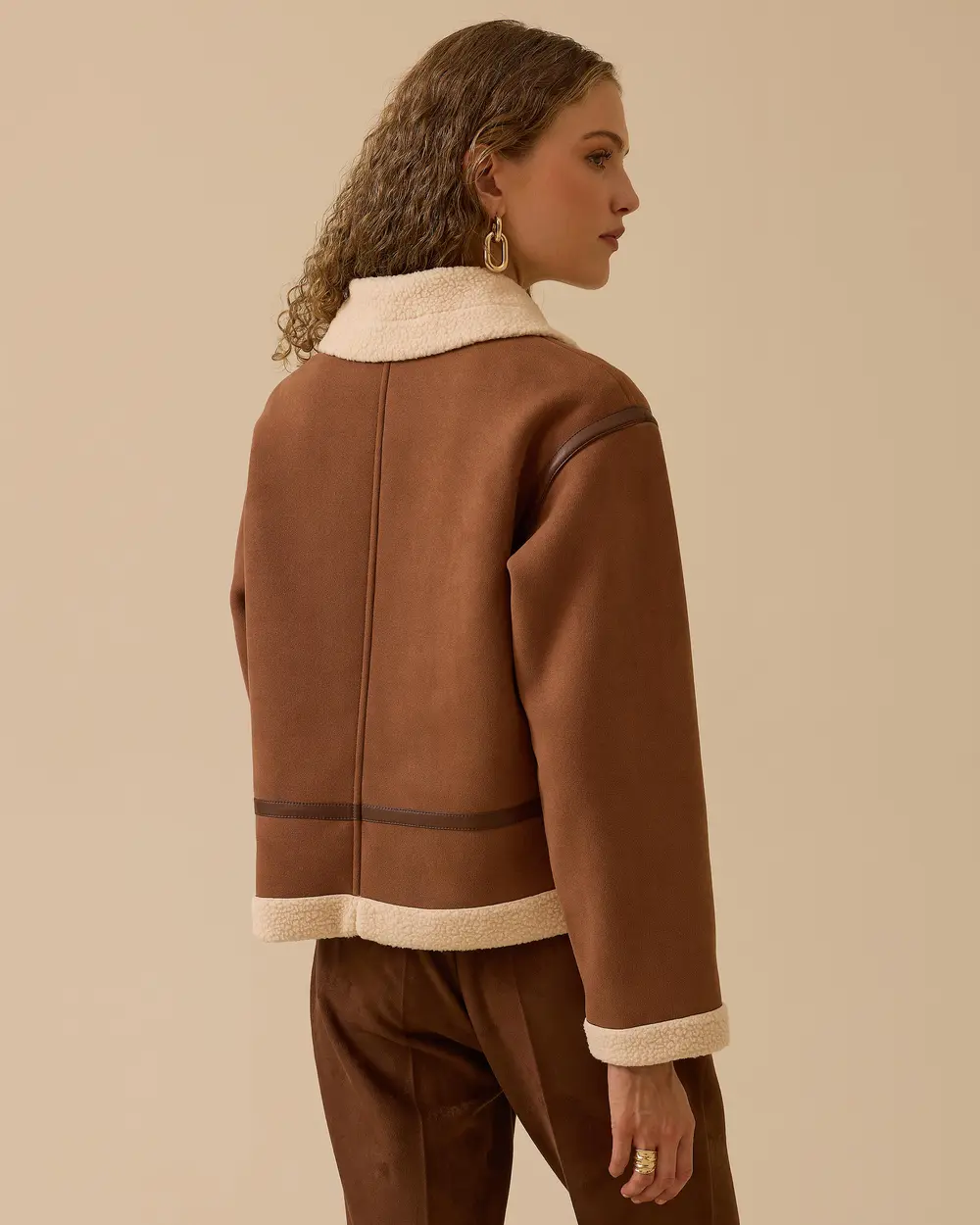 Peluş Astarlı Kısa Ceket