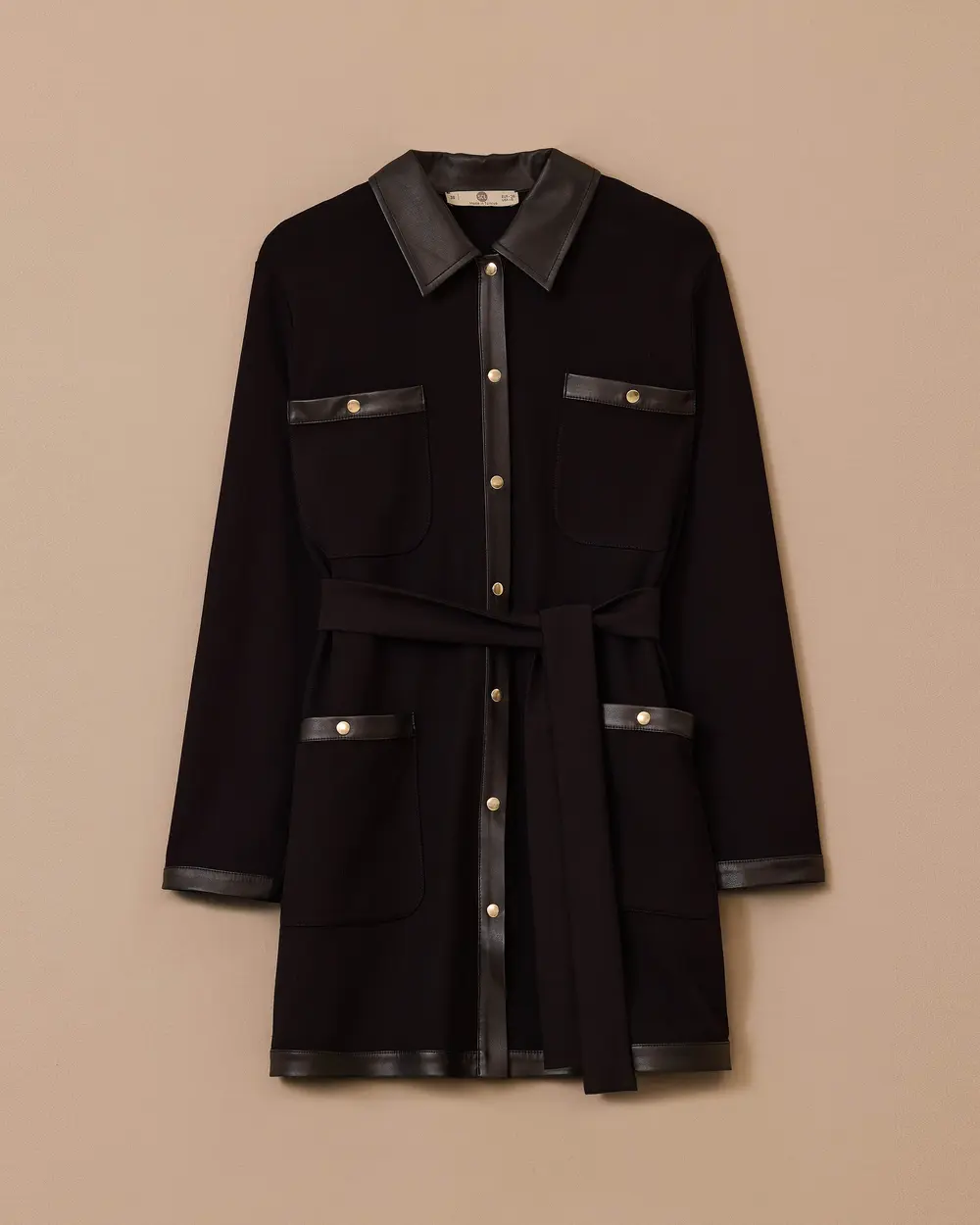 Kuşaklı Suni Deri Garnili Düğmeli Ceket