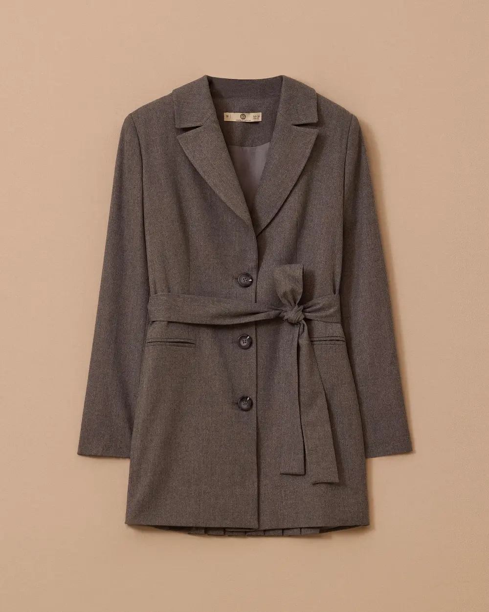 Arka Pileli Kuşaklı Ceket