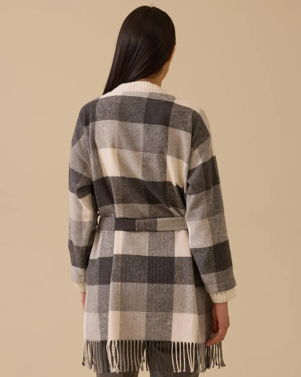 Püsküllü Kuşaklı Ekose Ceket