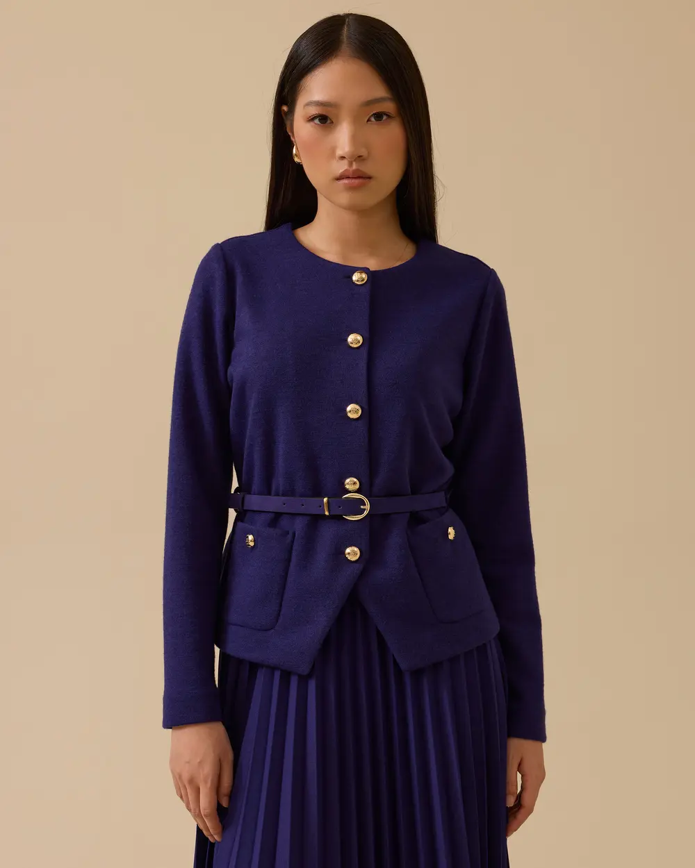 Yuvarlak Yaka Düğmeli Kemerli Ceket