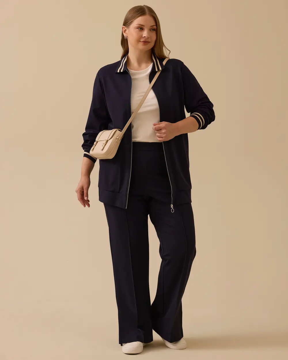 Büyük Beden Şerit Detaylı Fermuarlı Ceket