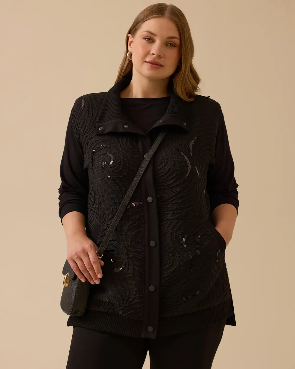 Büyük Beden Pul Detaylı İşlemeli Ceket