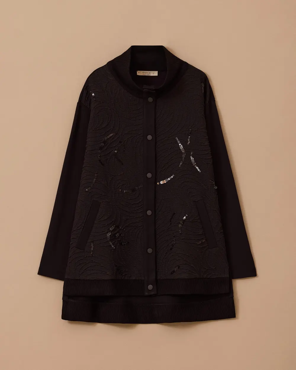 Büyük Beden Pul Detaylı İşlemeli Ceket